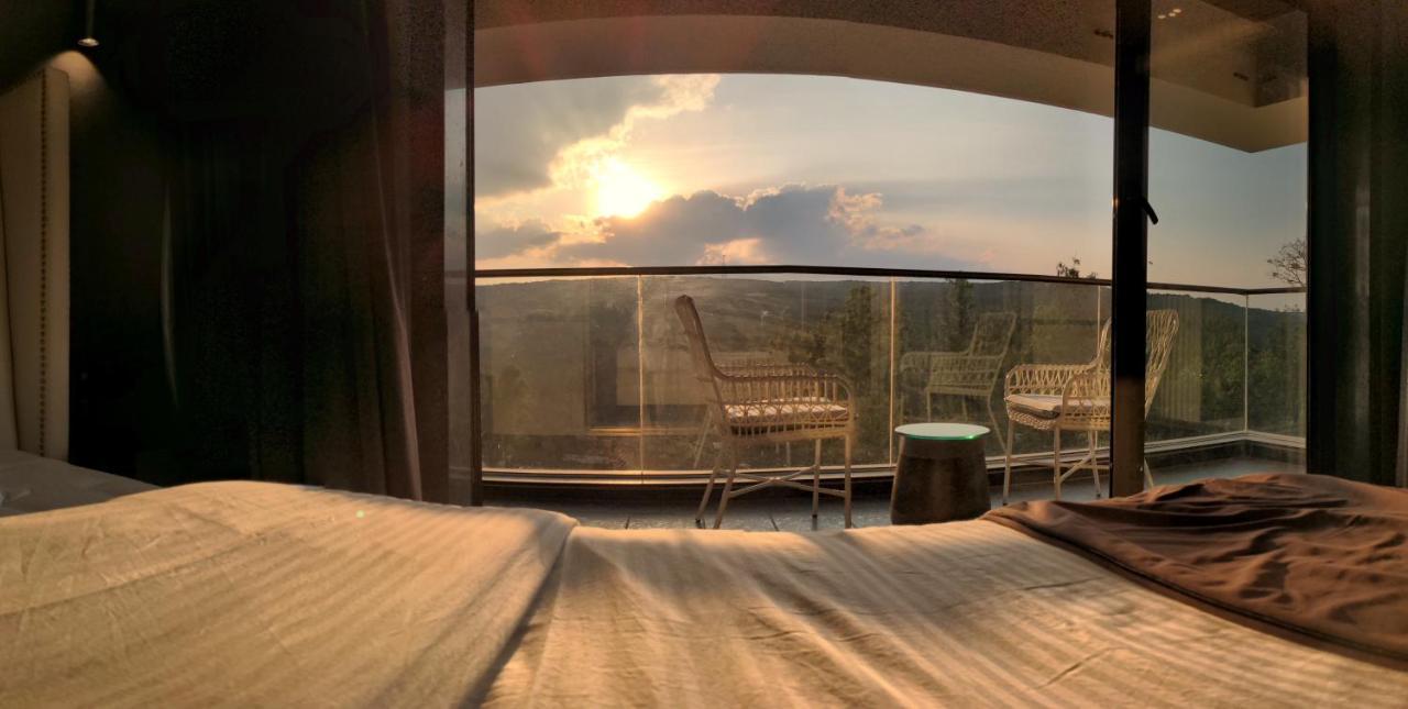 Leela Resort, The Exotic Boutique Hotel - Pure Veg Mahābaleshwar Kültér fotó