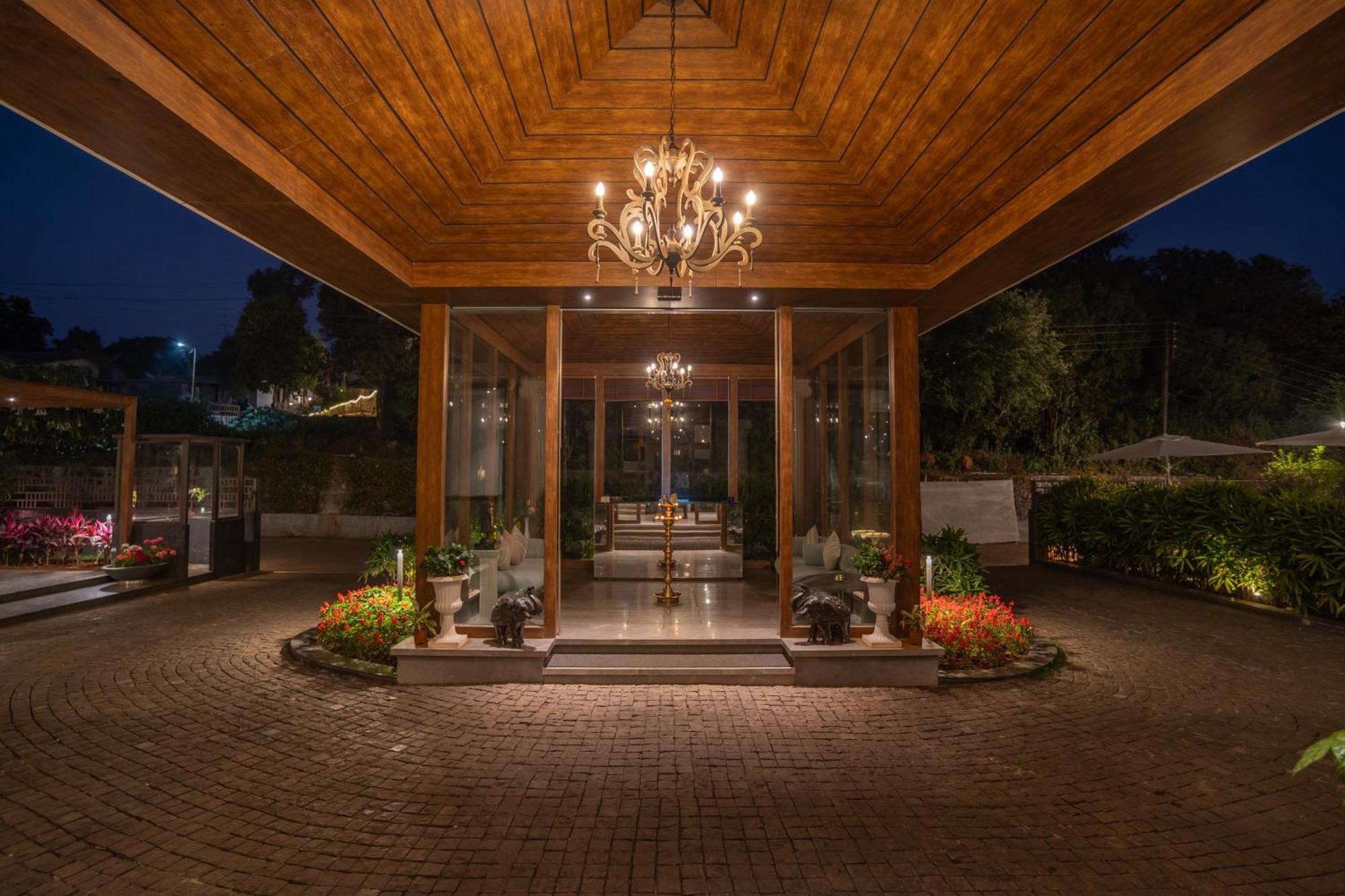 Leela Resort, The Exotic Boutique Hotel - Pure Veg Mahābaleshwar Kültér fotó